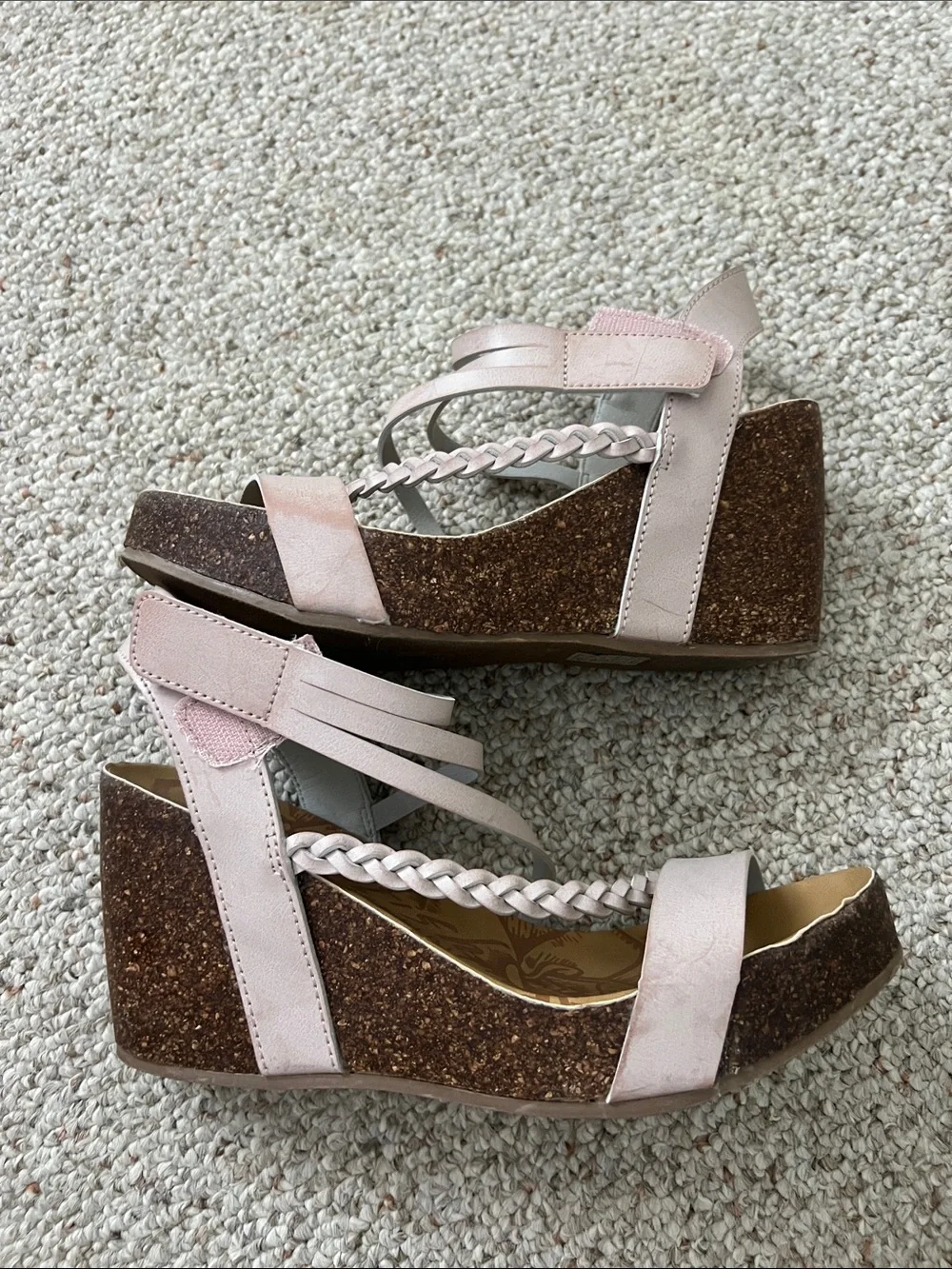 Braided Strappy Wedge Sandals in Light Pink